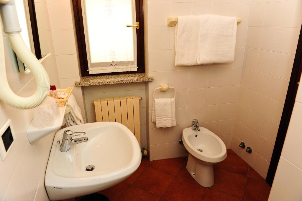 Il Carrettino Country Hotel Tortona Room photo